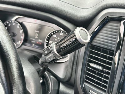 2023 Nissan Titan SV