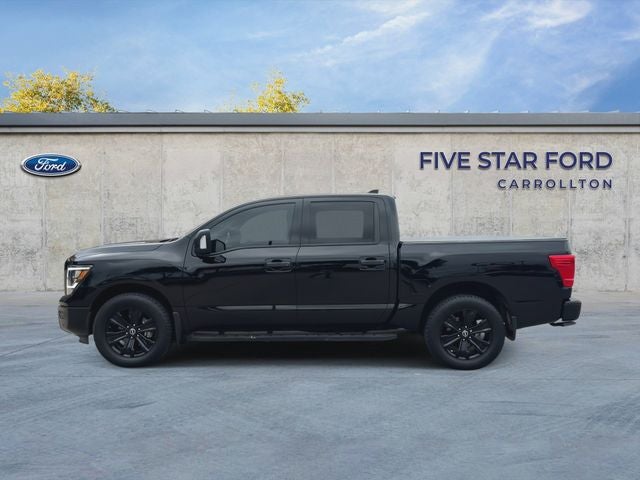 2023 Nissan Titan SV