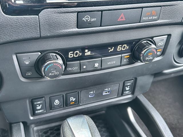 2024 Nissan Frontier SV