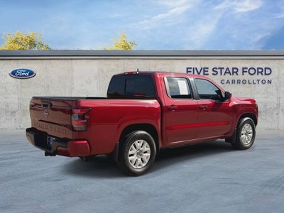 2024 Nissan Frontier SV