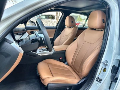 2025 BMW 3 Series 330i xDrive
