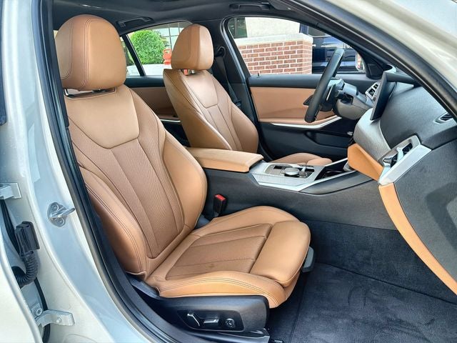 2025 BMW 3 Series 330i xDrive