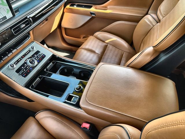 2022 Lincoln Aviator Black Label