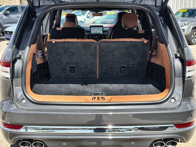 2022 Lincoln Aviator Black Label