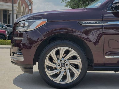 2024 Lincoln Navigator Premiere