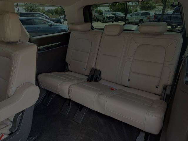 2024 Lincoln Navigator Premiere