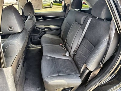 2020 Kia Sorento S