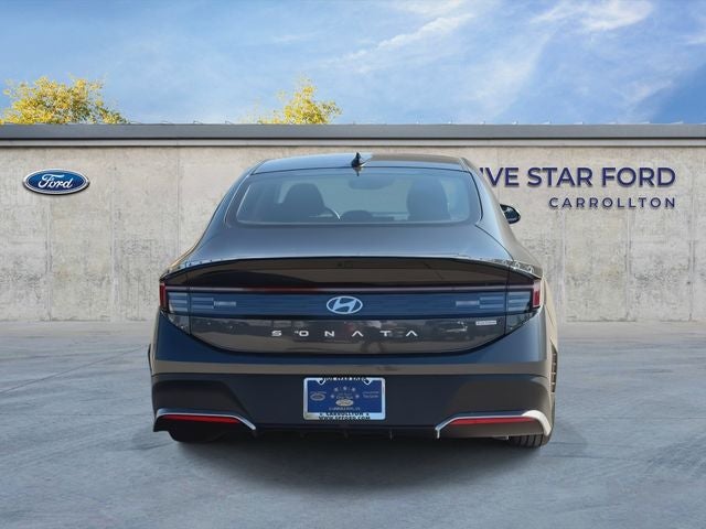 2026 Hyundai Sonata Hybrid Blue