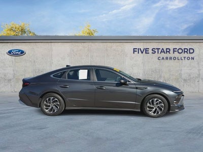 2026 Hyundai Sonata Hybrid Blue