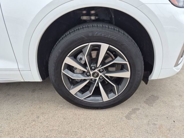 2024 Audi Q5 45 S line Premium quattro