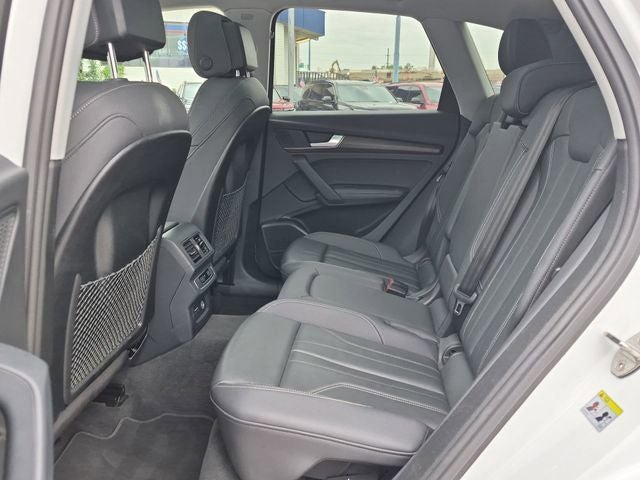 2024 Audi Q5 45 S line Premium quattro