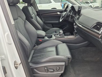 2024 Audi Q5 45 S line Premium quattro