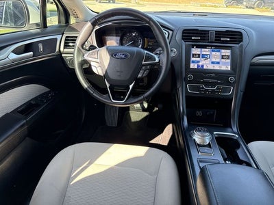 2019 Ford Fusion SE