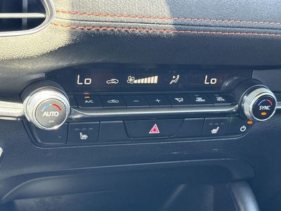 2024 Mazda Mazda3 2.5 Carbon Turbo