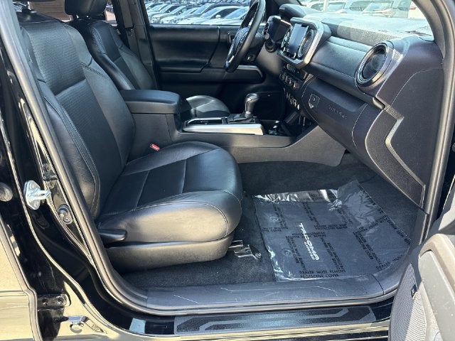 2023 Toyota Tacoma Limited V6