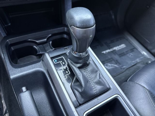 2023 Toyota Tacoma Limited V6