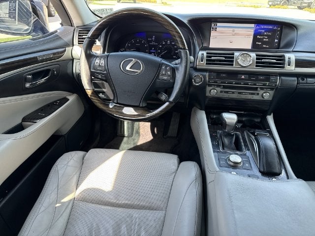 2016 Lexus LS 460