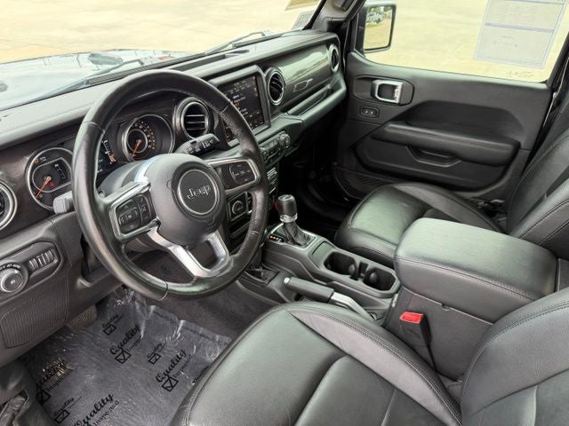 2019 Jeep Wrangler Unlimited Sahara Altitude