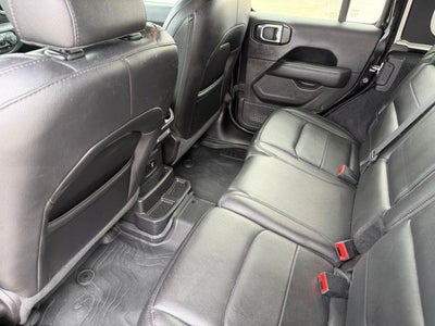 2019 Jeep Wrangler Unlimited Sahara Altitude