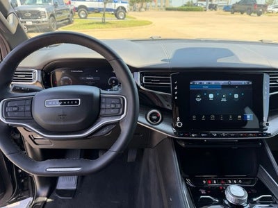 2023 Jeep Wagoneer L Series III