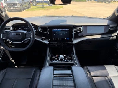 2023 Jeep Wagoneer L Series III