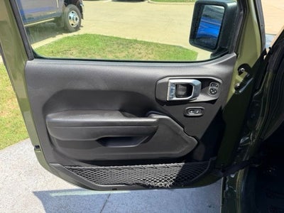 2021 Jeep Gladiator Sport