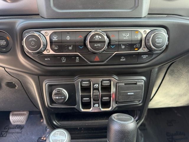 2021 Jeep Gladiator Sport