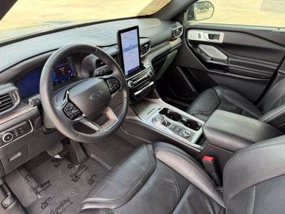 2023 Ford Explorer Platinum
