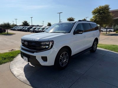 2025 Ford Expedition Active