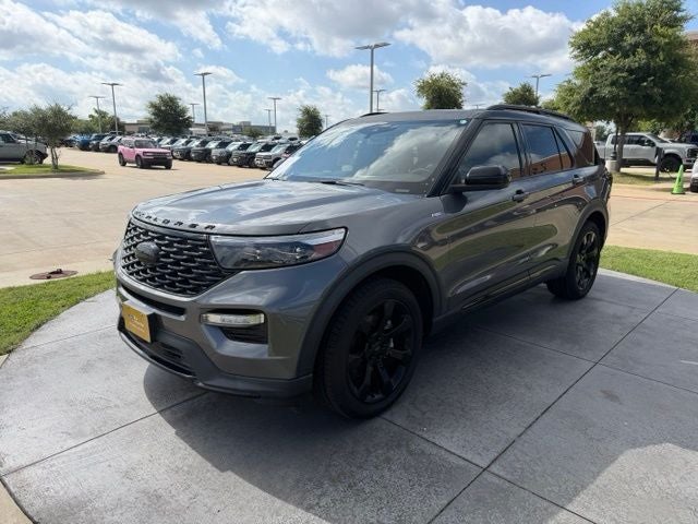 2023 Ford Explorer ST-Line