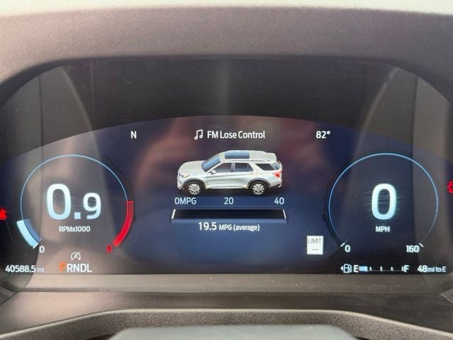 2025 Ford Explorer ST-Line
