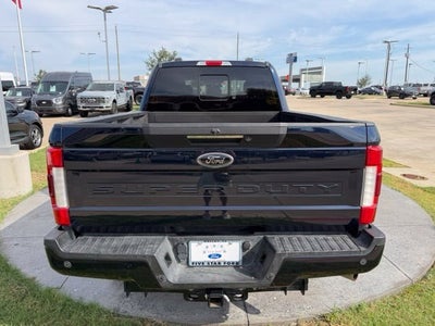 2022 Ford F-250SD Lariat