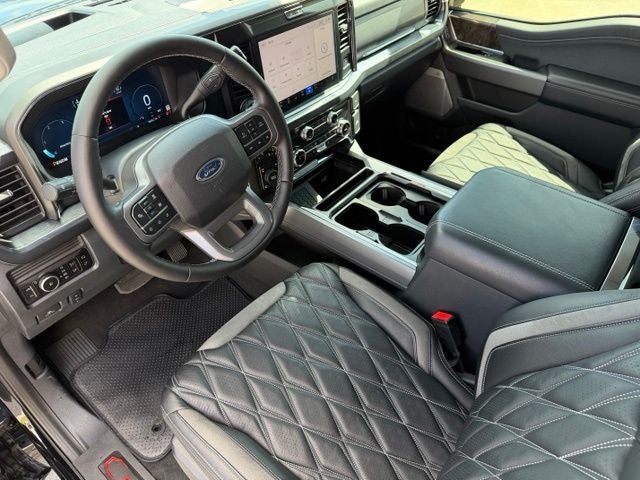 2025 Ford F-250SD Black Widow