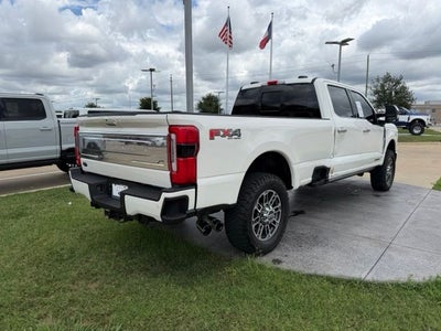 2025 Ford F-350SD Platinum