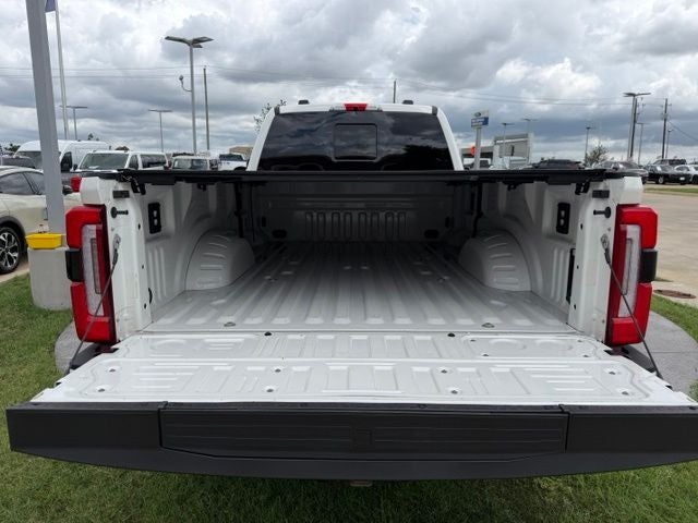 2025 Ford F-350SD Platinum
