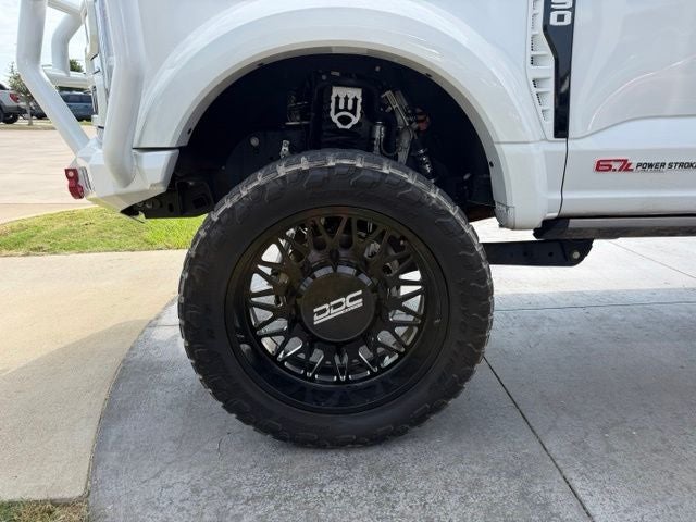 2026 Ford F-450SD Platinum DRW