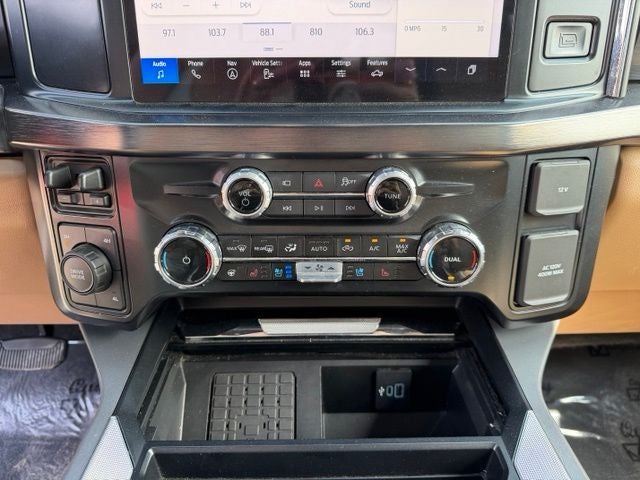 2025 Ford F-450SD Lariat DRW