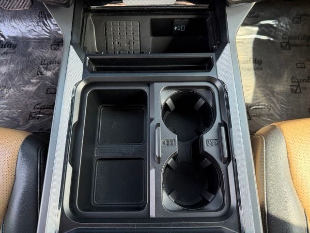 2025 Ford F-450SD Lariat DRW