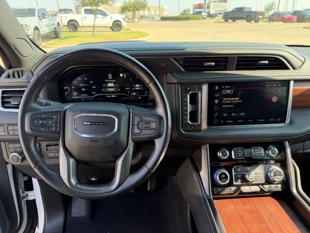 2023 GMC Yukon XL Denali Ultimate