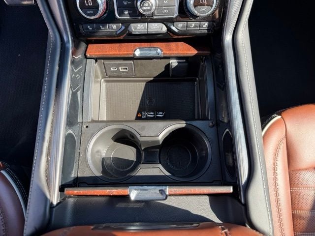 2023 GMC Yukon XL Denali Ultimate