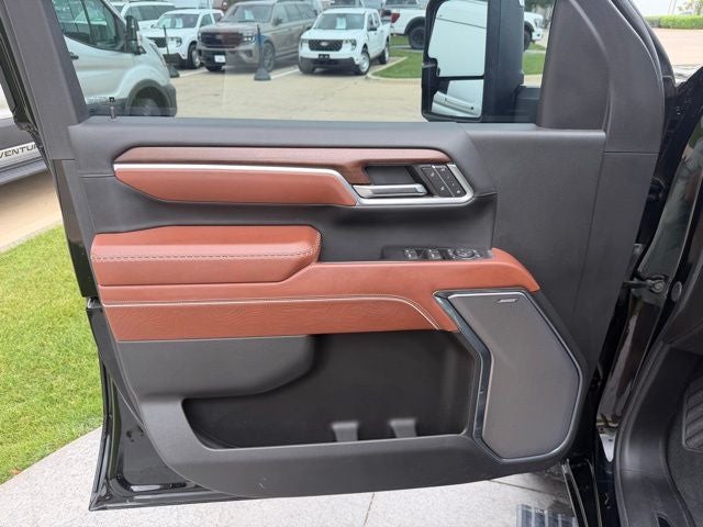2025 GMC Sierra 2500HD Denali Ultimate
