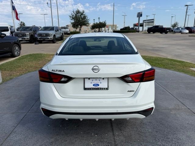 2025 Nissan Altima 2.5 SV