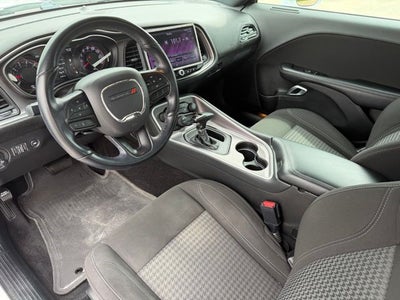 2022 Dodge Challenger SXT