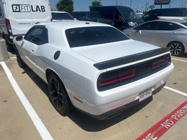 2022 Dodge Challenger SXT