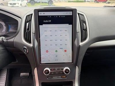 2023 Ford Edge SE