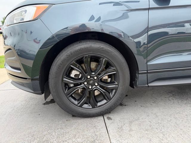 2023 Ford Edge SE