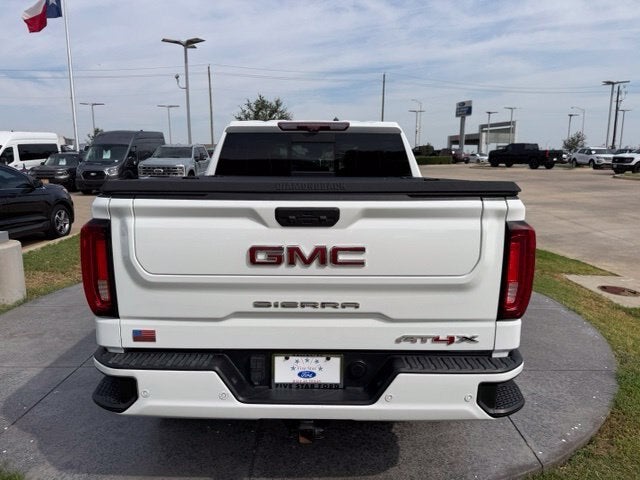 2022 GMC Sierra 1500 AT4X