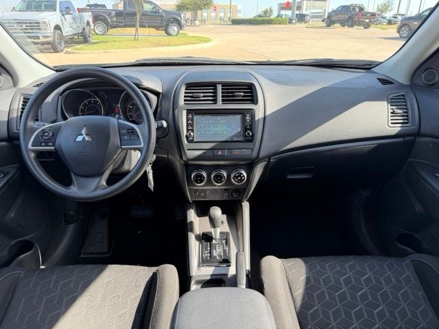 2025 Mitsubishi Outlander Sport Base