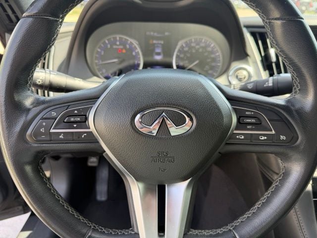 2018 INFINITI Q60 2.0t Base