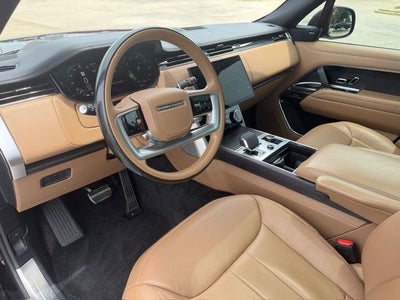 2023 Land Rover Range Rover SE LWB